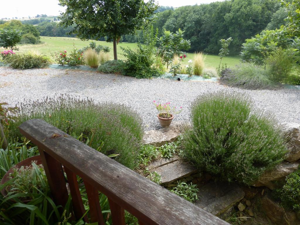 La Bergerie Bed and Breakfast Pollionnay Exteriör bild