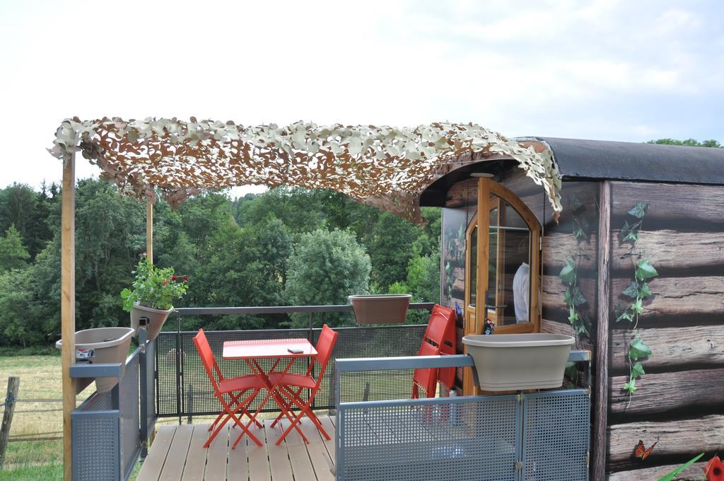 La Bergerie Bed and Breakfast Pollionnay Exteriör bild