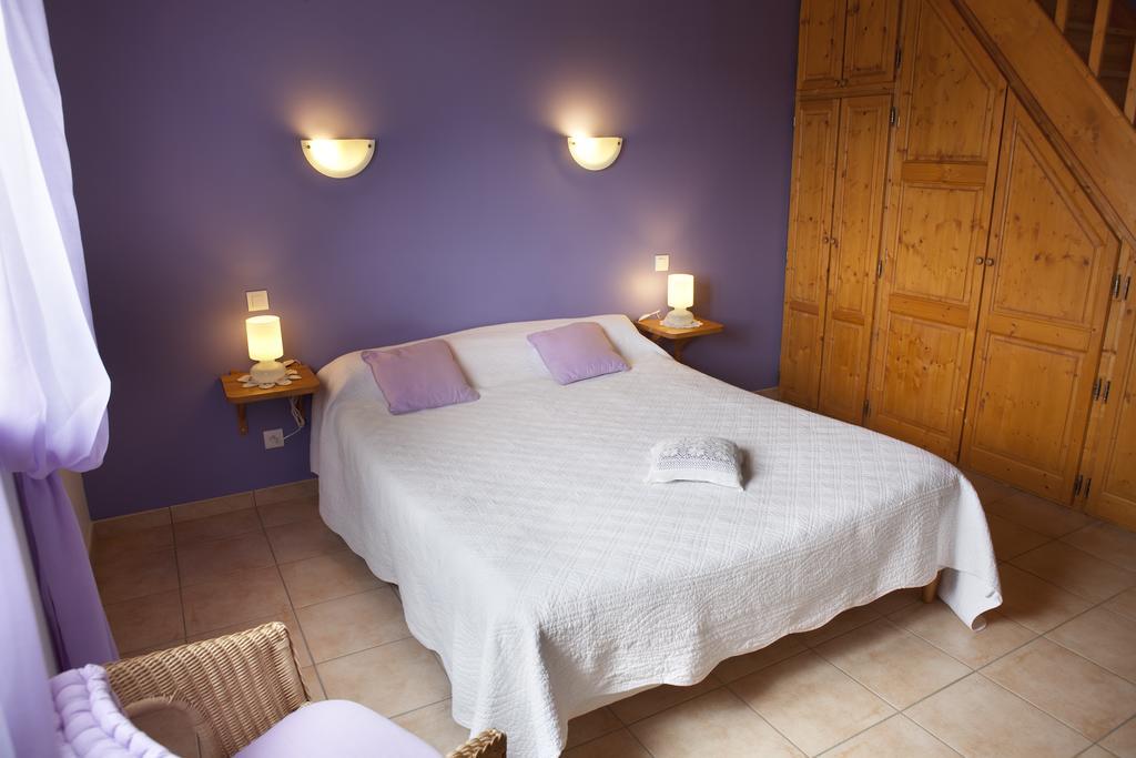 La Bergerie Bed and Breakfast Pollionnay Exteriör bild